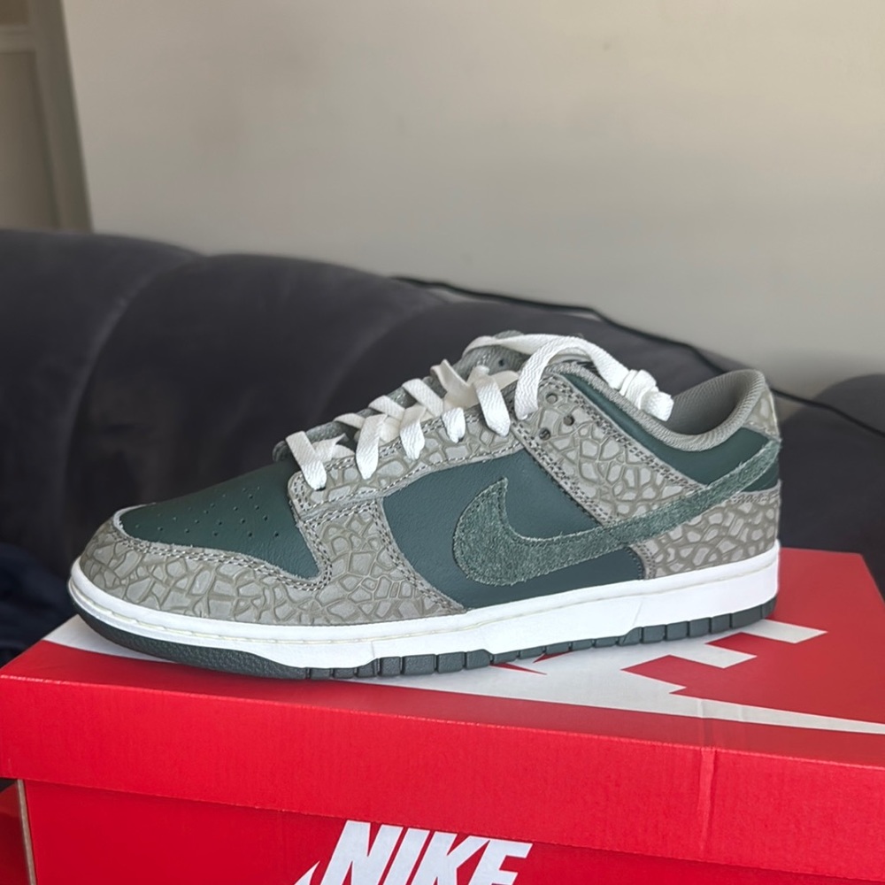 Nike Green and Gray Dunks